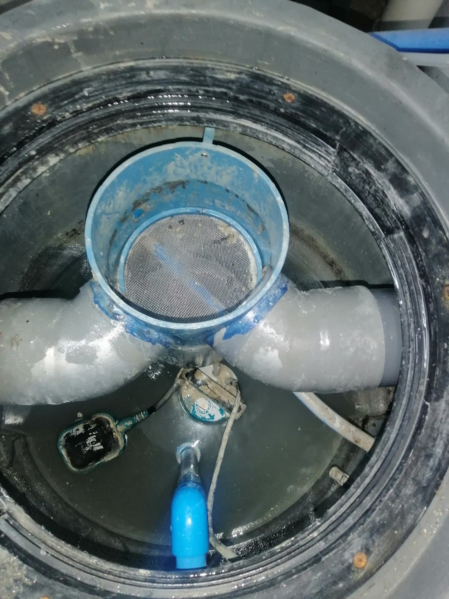 Tratamiento primario de aguas grises