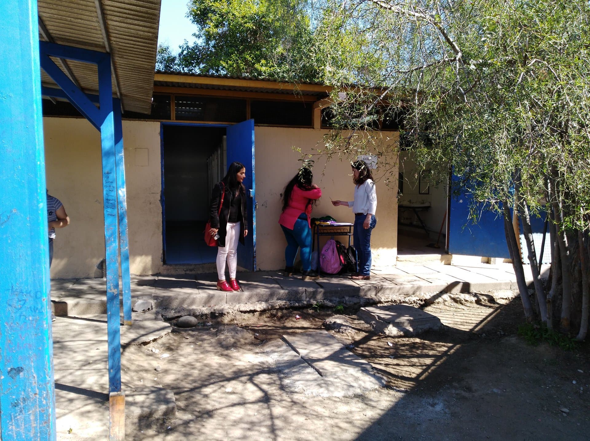 Aguas Grises - Colegio Dr. Treviso Girardi - imagen 7