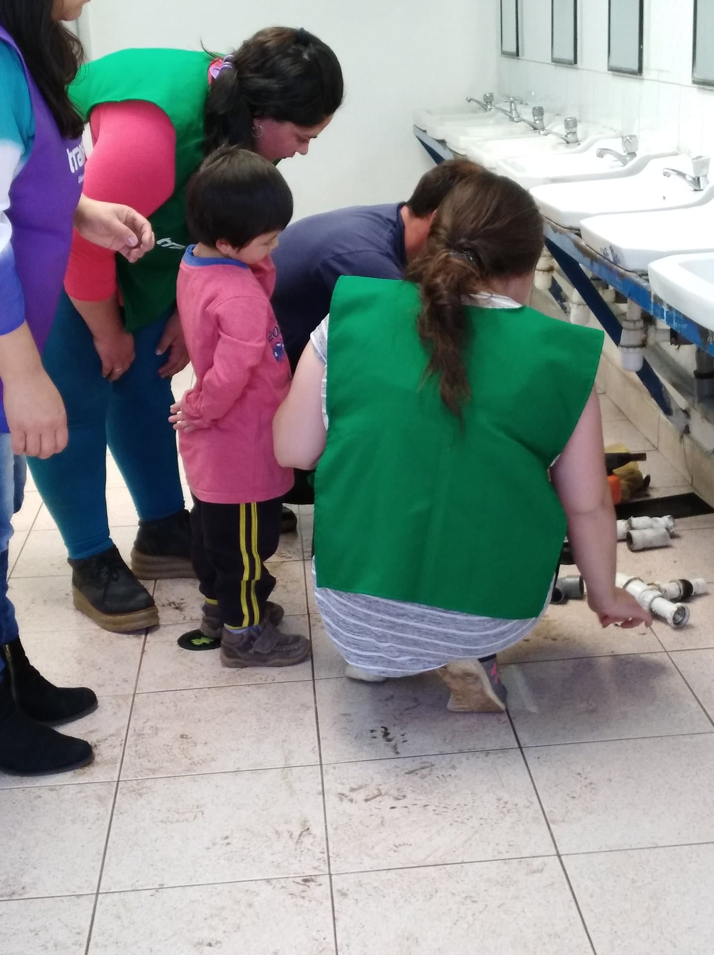 Aguas Grises - Colegio Dr. Treviso Girardi - imagen 8