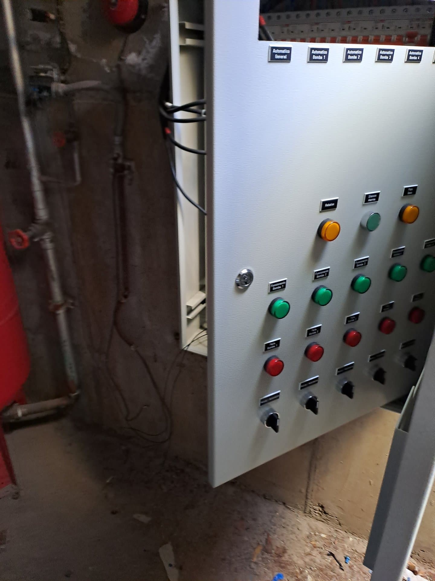 Aguas Grises - Volvo Santiago - imagen 2